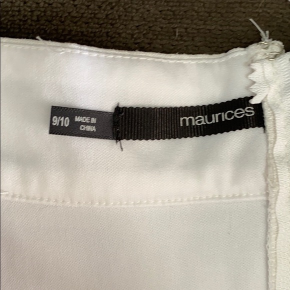 White linen and lace skirt size 9/10 - Picture 2 of 2